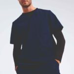 Stretch-Tunika für Herren mit kurzen Ärmeln in Marineblau, ideal für den medizinischen Bereich